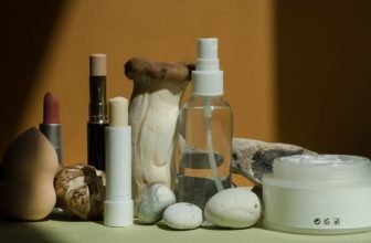 The Top Skincare Products You Need in Your 30s